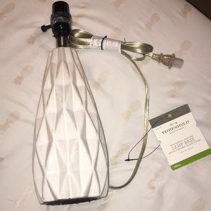 Threshold Lamp